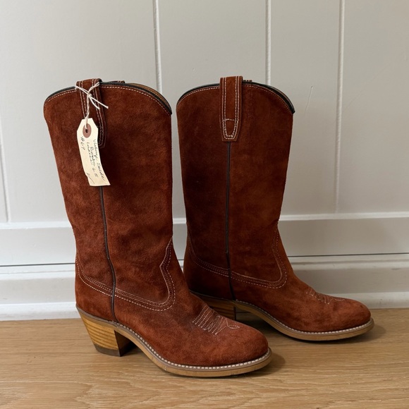 Vintage Rust Suede Cowboy Boots - Western Pull-On - Picture 4 of 4